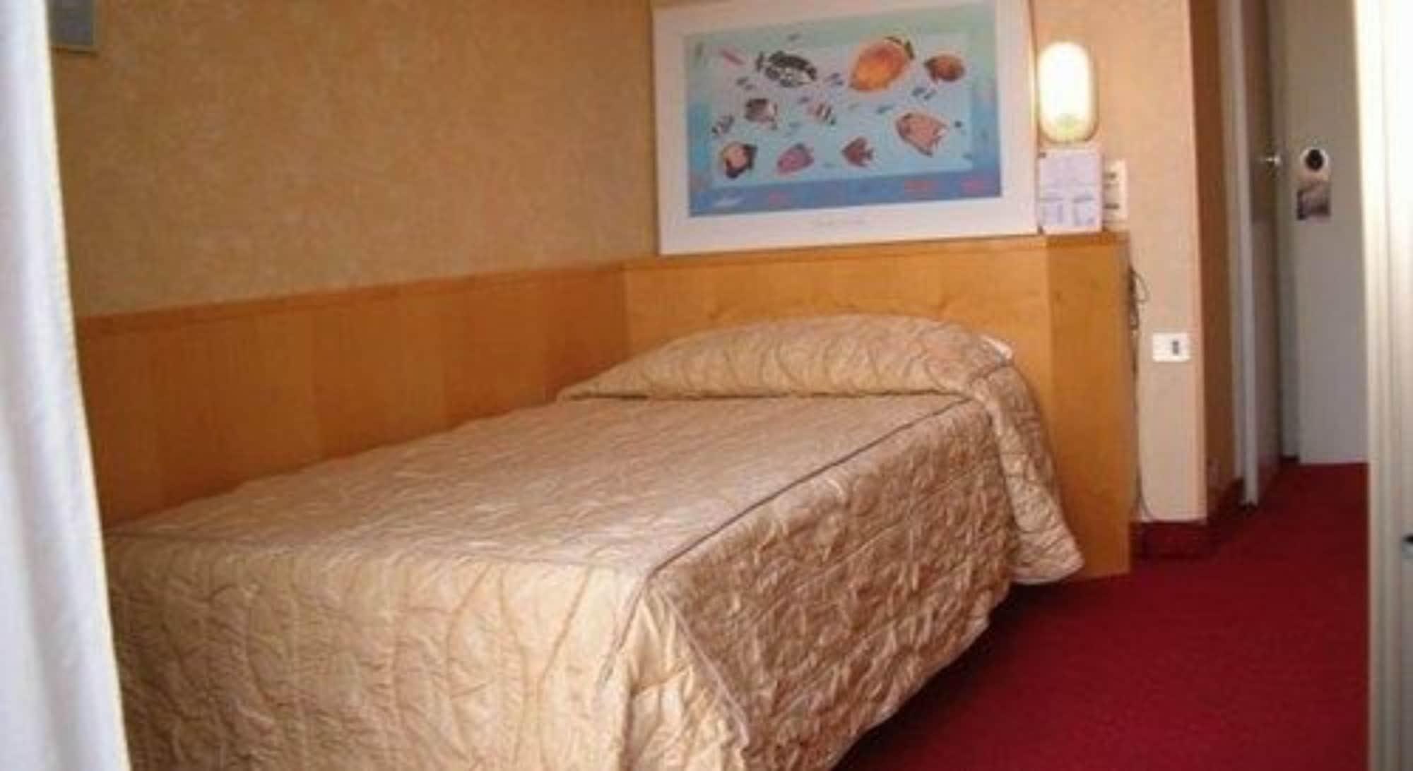 Mokinba Hotels Sant'Ambroeus Milan Extérieur photo