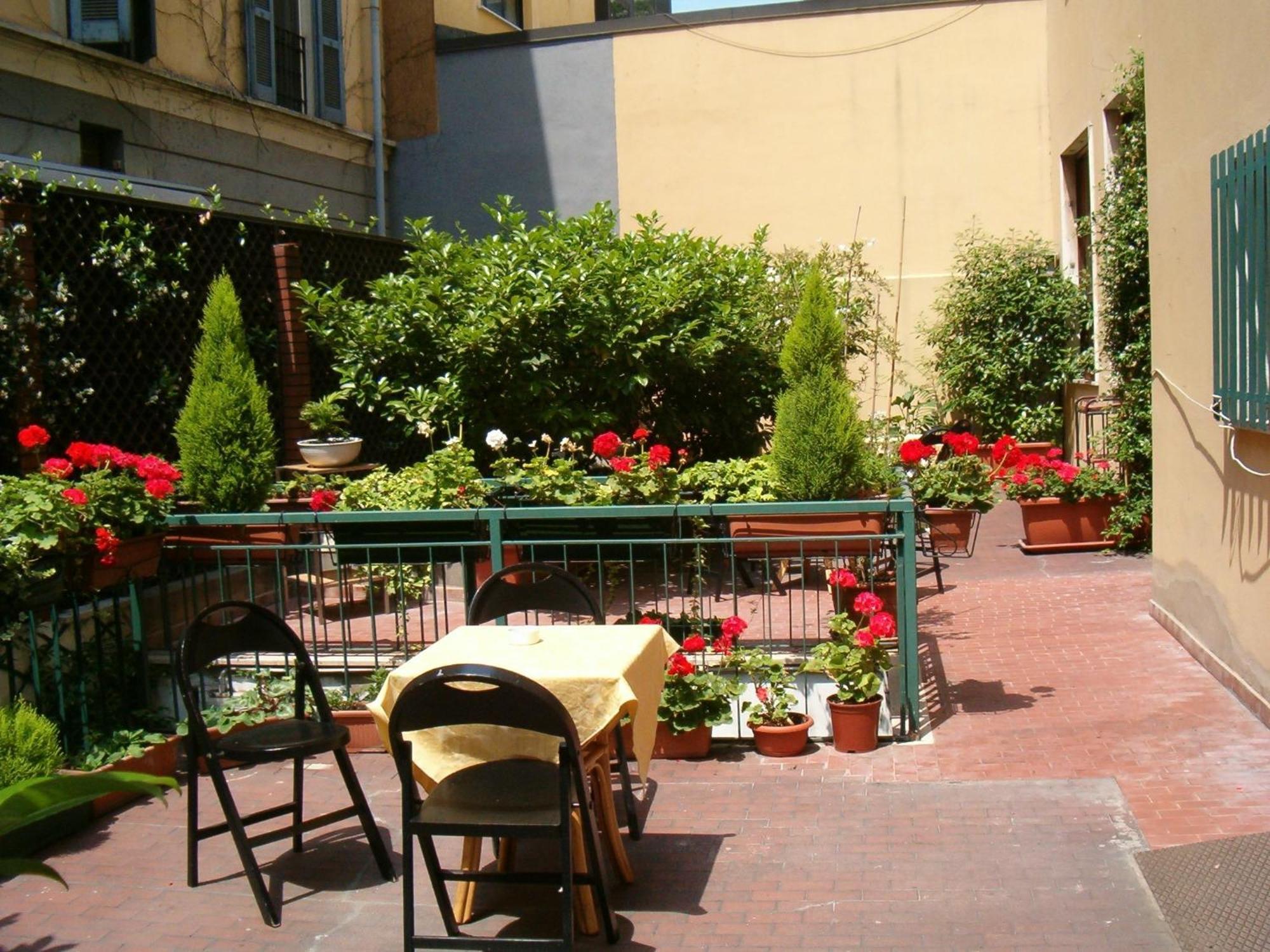 Mokinba Hotels Sant'Ambroeus Milan Extérieur photo