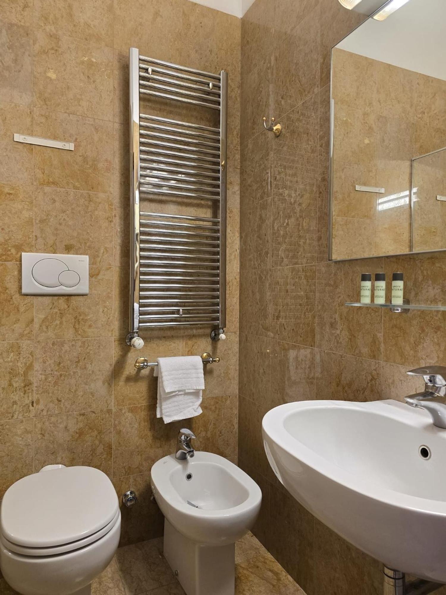 Mokinba Hotels Sant'Ambroeus Milan Extérieur photo