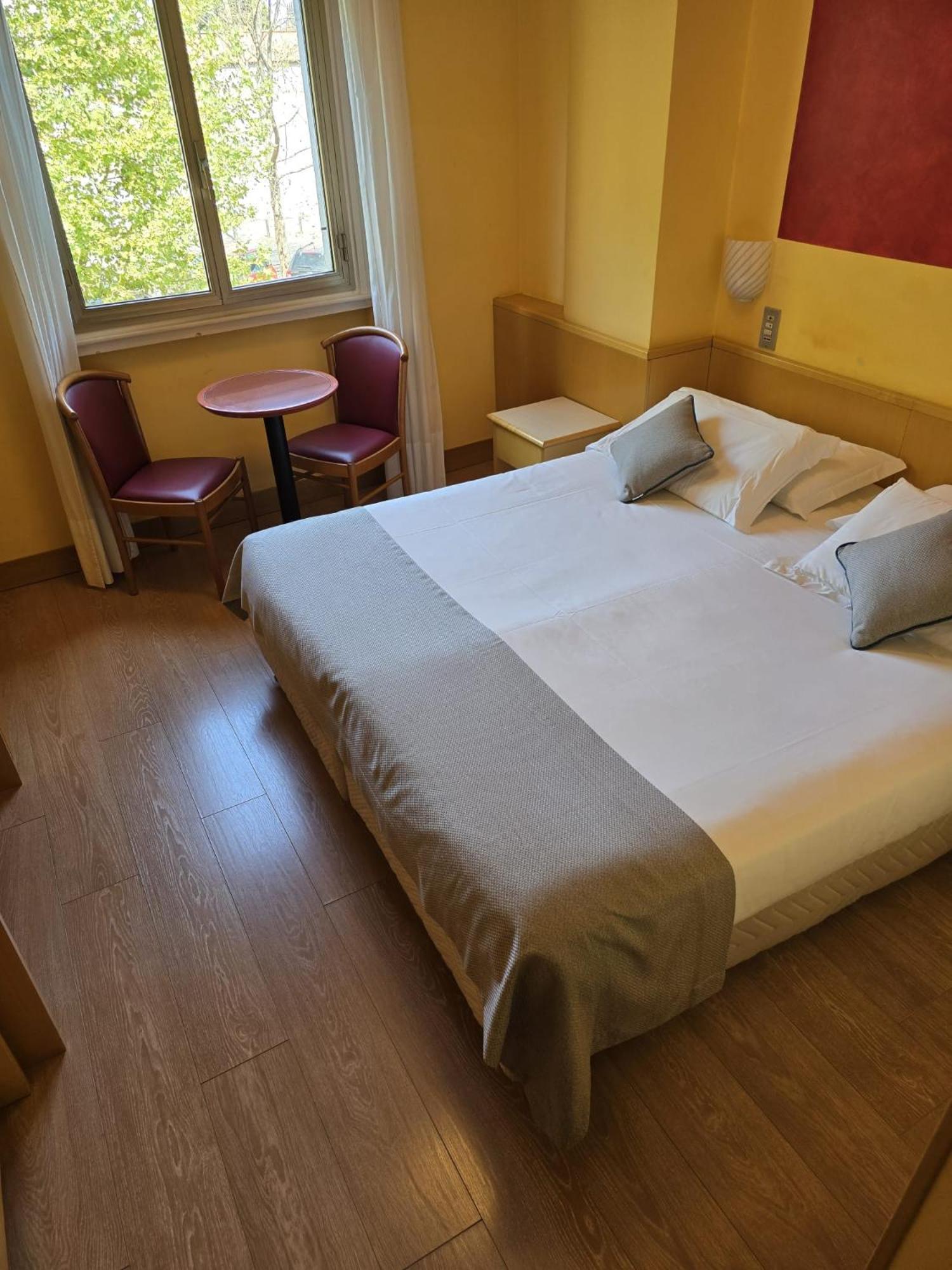 Mokinba Hotels Sant'Ambroeus Milan Extérieur photo