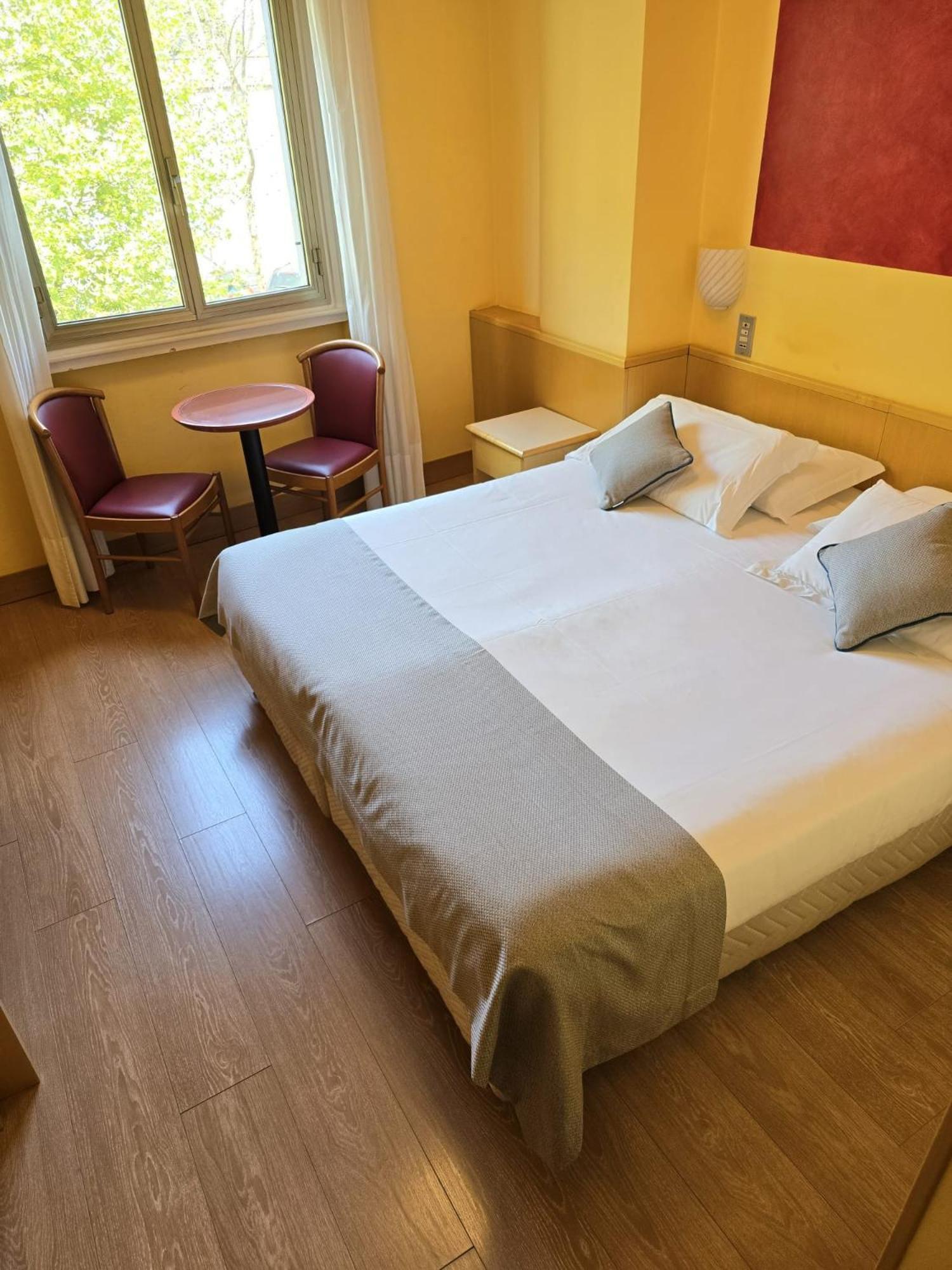 Mokinba Hotels Sant'Ambroeus Milan Extérieur photo