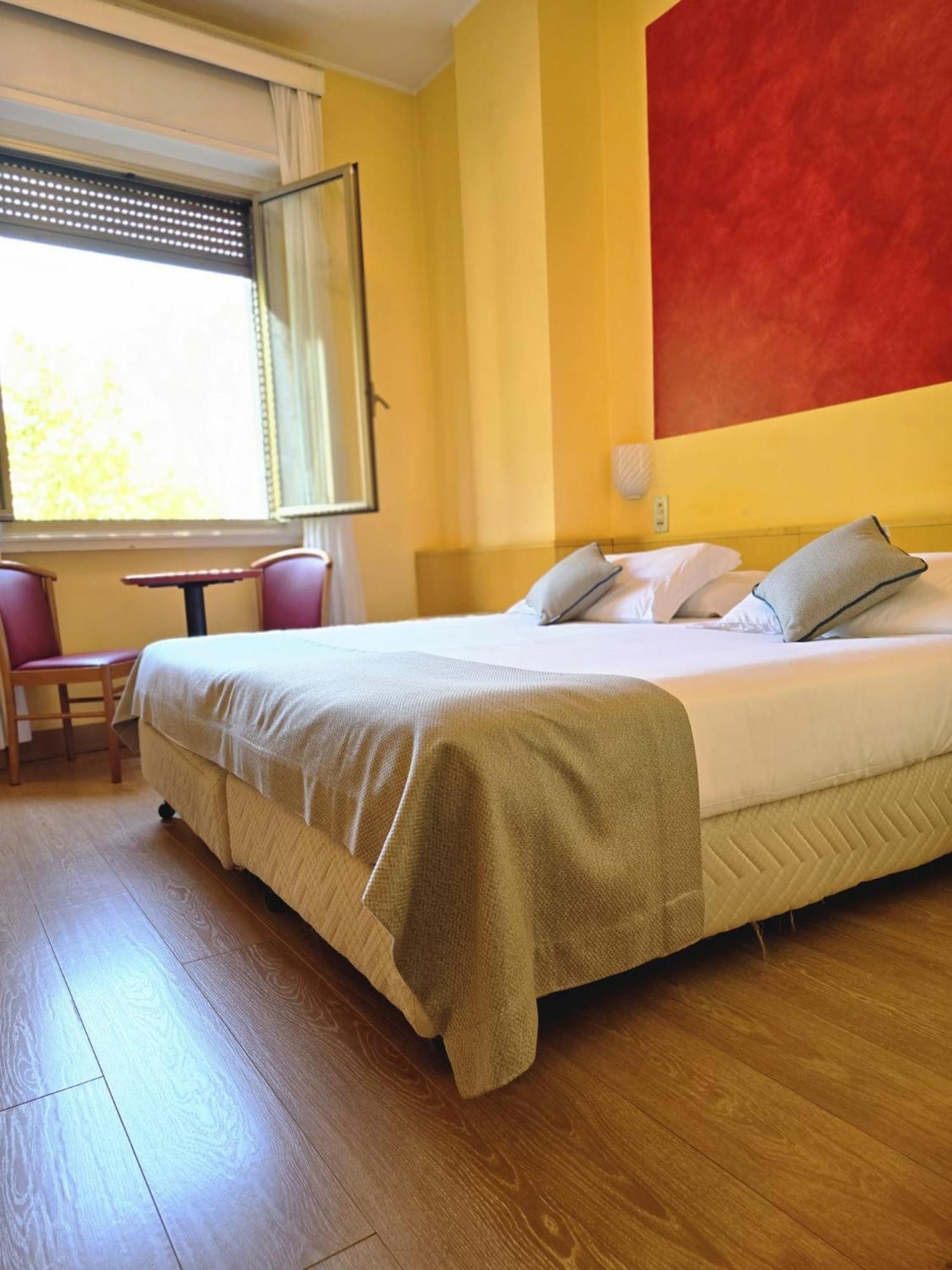 Mokinba Hotels Sant'Ambroeus Milan Extérieur photo