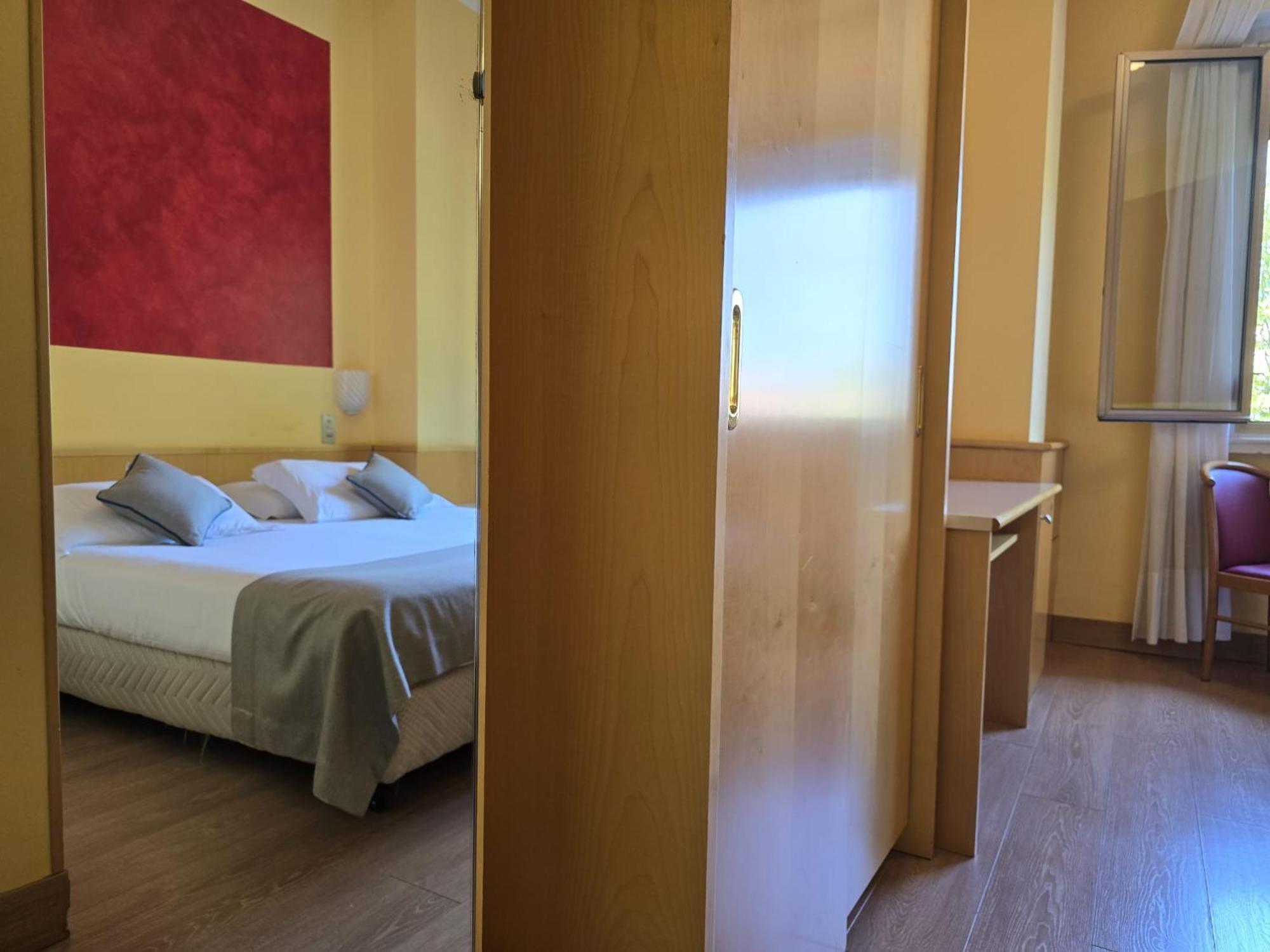 Mokinba Hotels Sant'Ambroeus Milan Extérieur photo