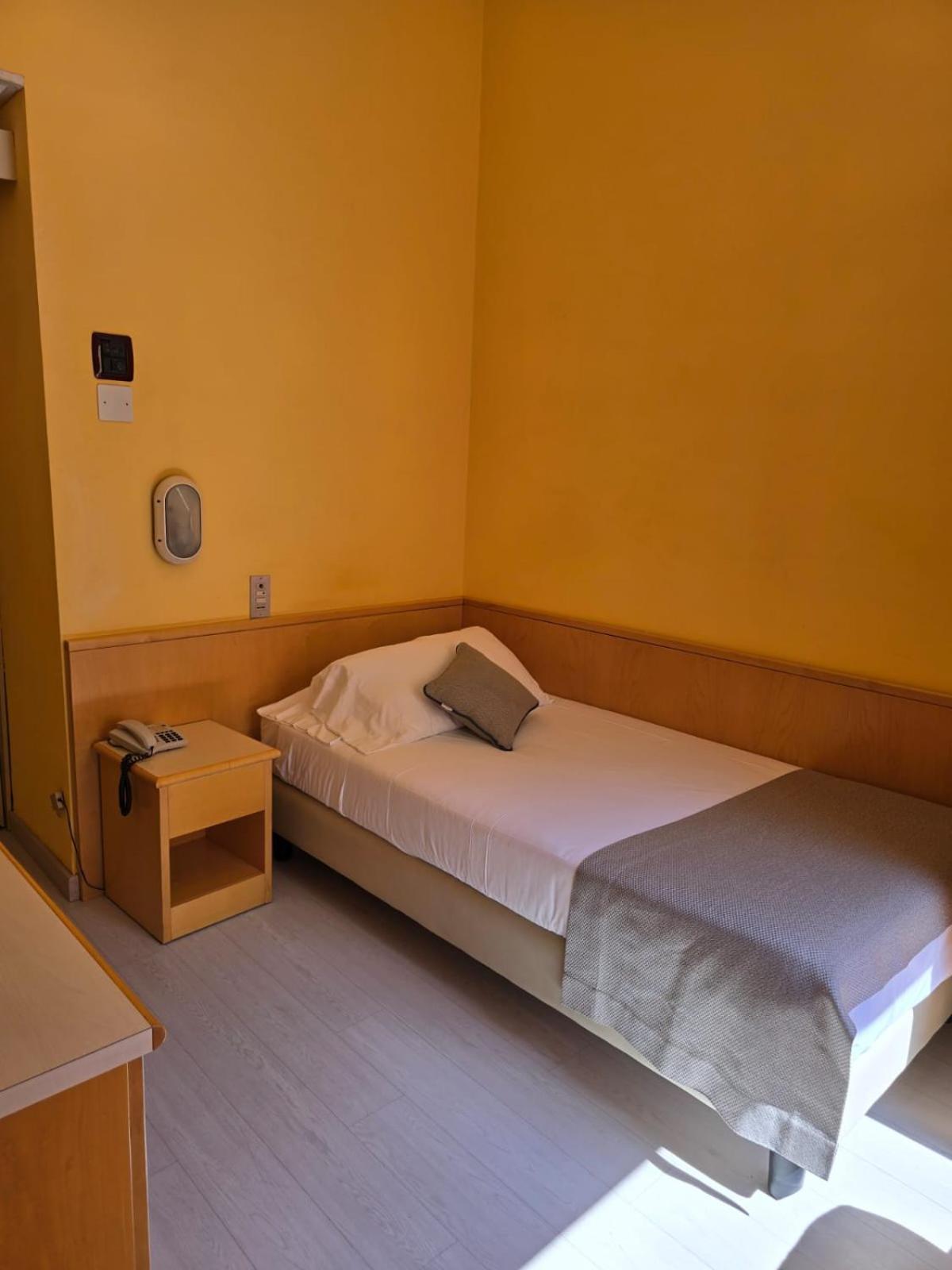 Mokinba Hotels Sant'Ambroeus Milan Extérieur photo