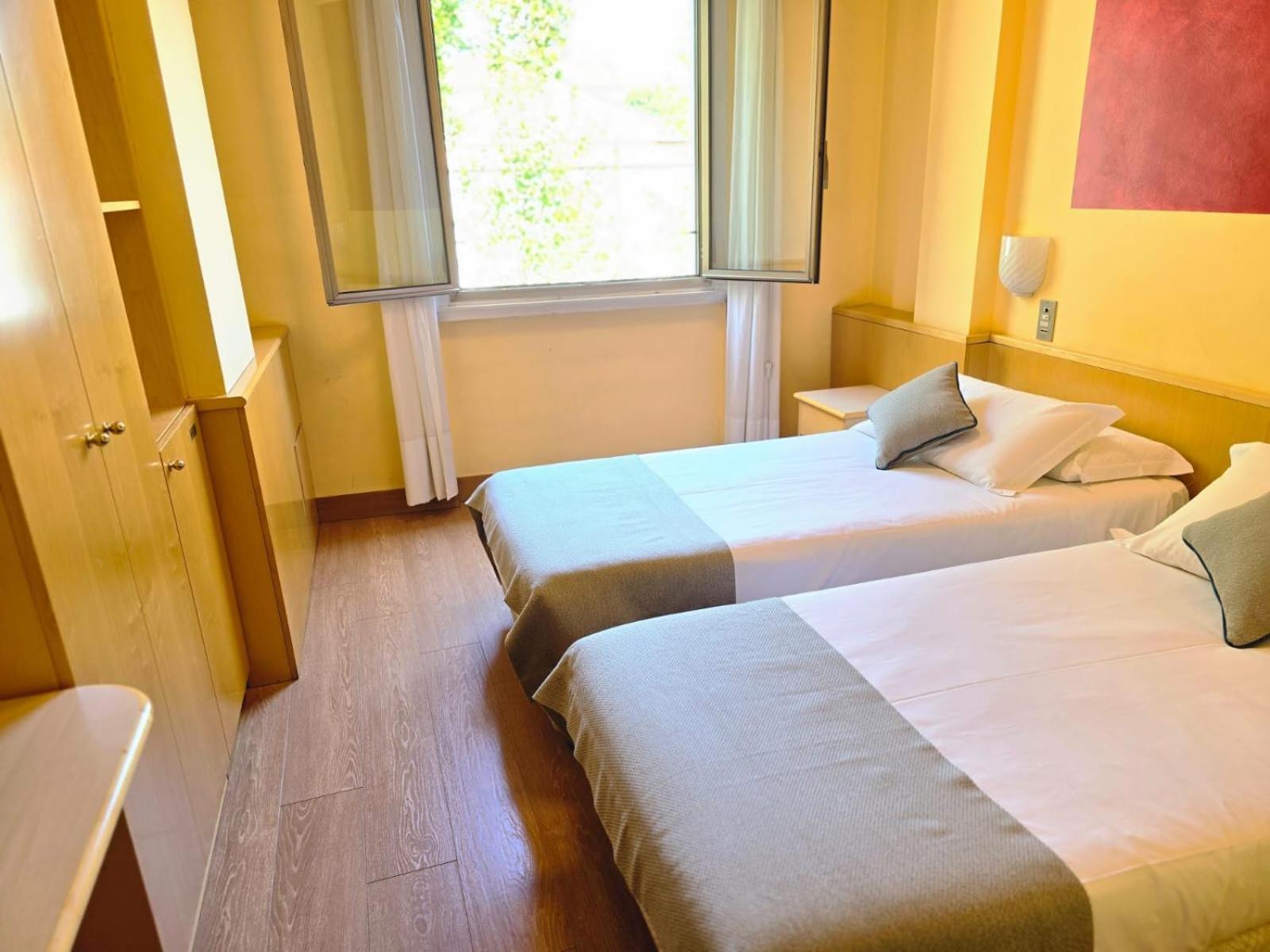 Mokinba Hotels Sant'Ambroeus Milan Extérieur photo