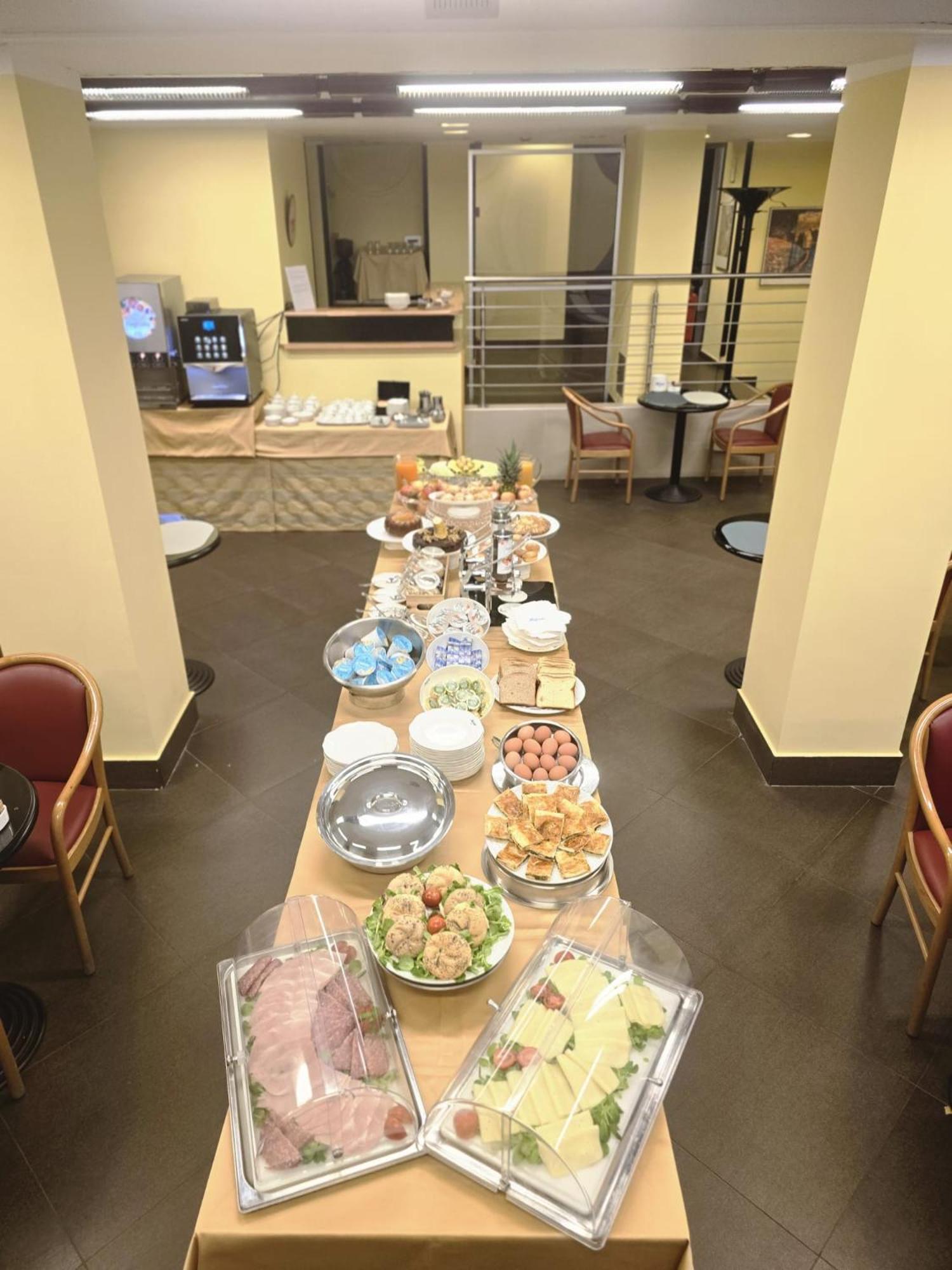 Mokinba Hotels Sant'Ambroeus Milan Extérieur photo