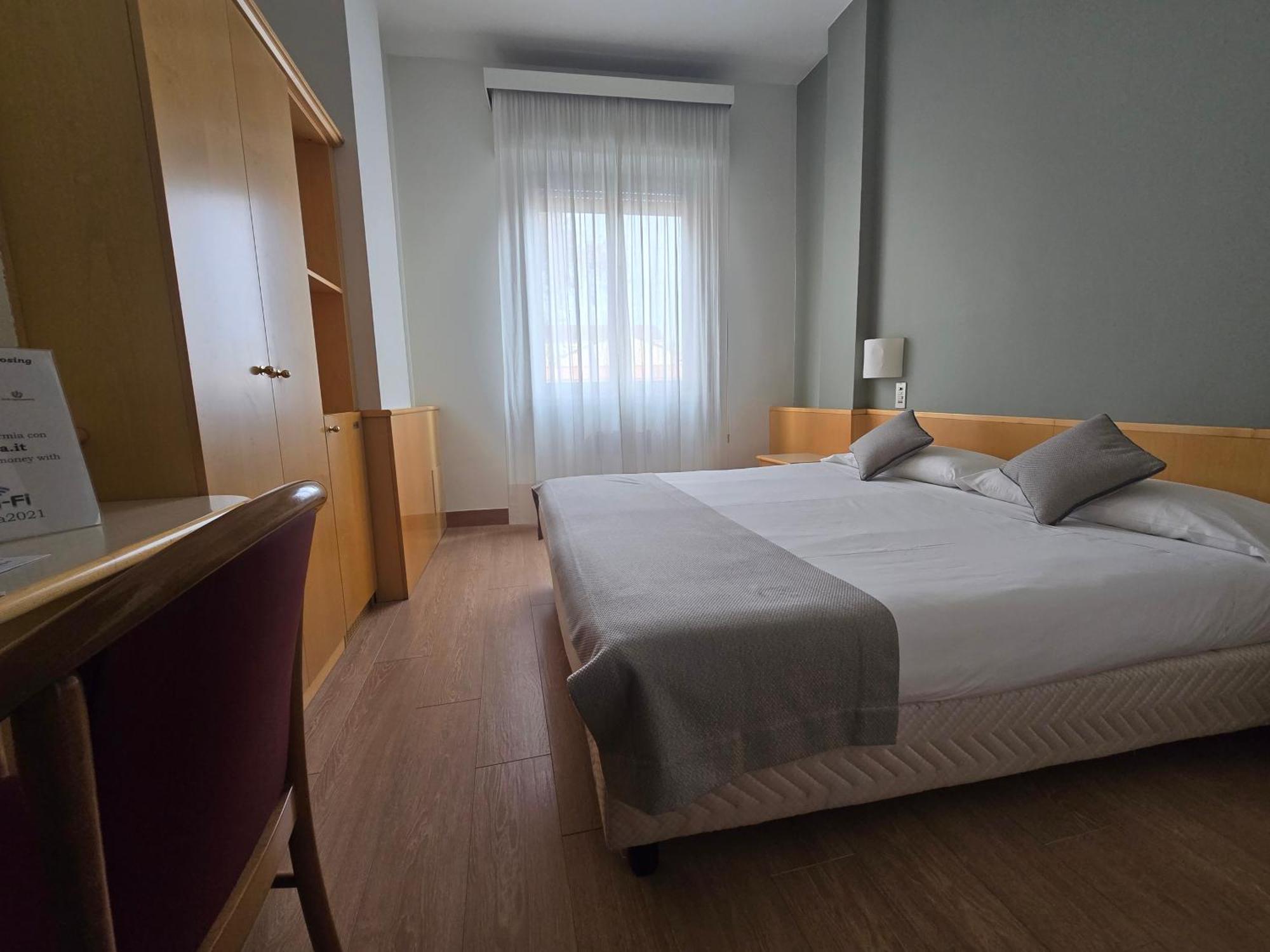 Mokinba Hotels Sant'Ambroeus Milan Extérieur photo